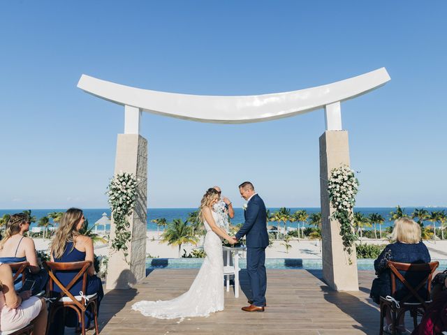 Chris and Courtney&apos;s Wedding in Cancun, Mexico 23