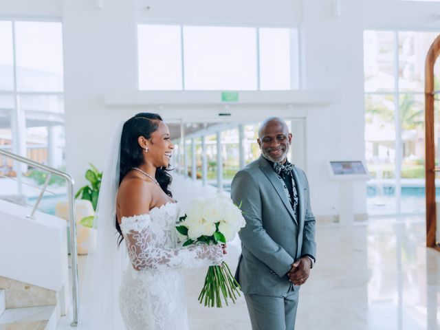 Evan and Taylor&apos;s Wedding in Cancun, Mexico 23