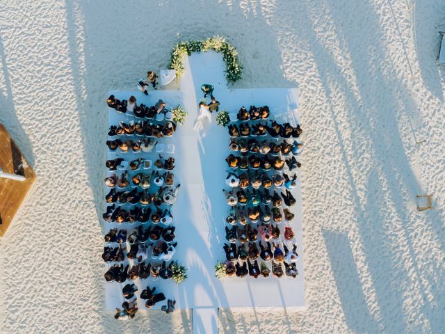 Evan and Taylor&apos;s Wedding in Cancun, Mexico 39