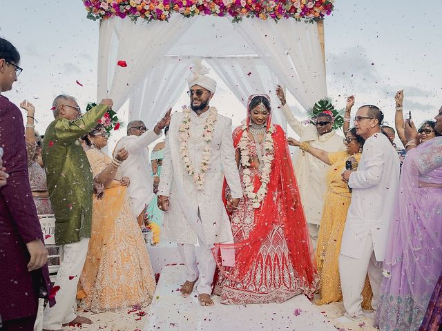 Keshan and Karishma's Wedding in Cancun, Mexico 32