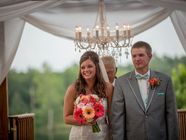 Carrie and Blake&apos;s Wedding in Mayfield, Kentucky 11