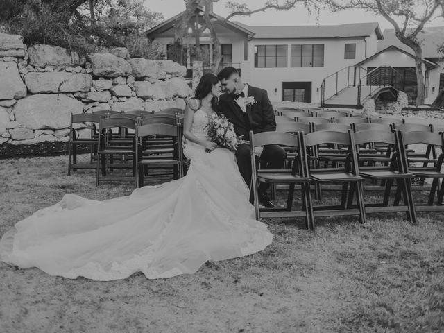 Austin and Eve&apos;s Wedding in Spring Branch, Texas 8