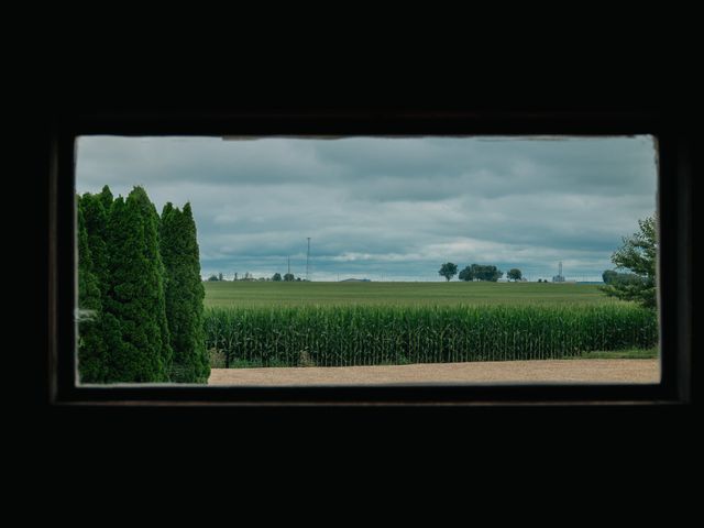Taylor and Ray's Wedding in Tremont, Illinois 12