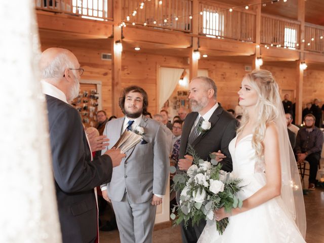 Dylan and Hannah&apos;s Wedding in Greeneville, Tennessee 11