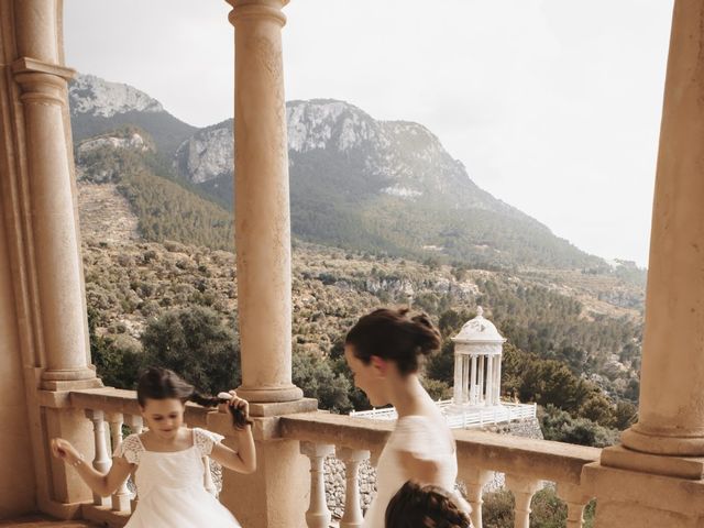 Alan and Courtney&apos;s Wedding in Palma de Mallorca, Spain 11