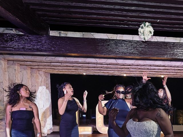 Willie and Jasmine's Wedding in Cancun, Mexico 13