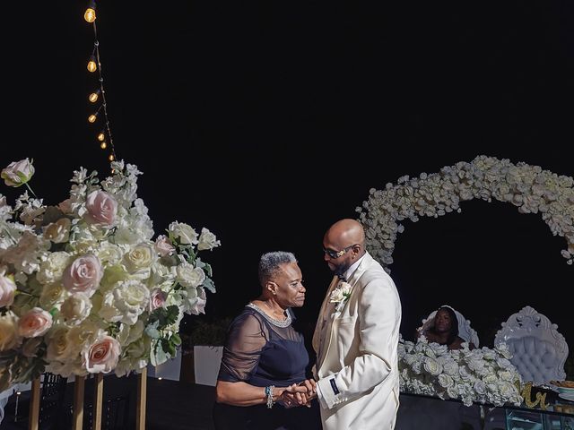 Willie and Jasmine's Wedding in Cancun, Mexico 18