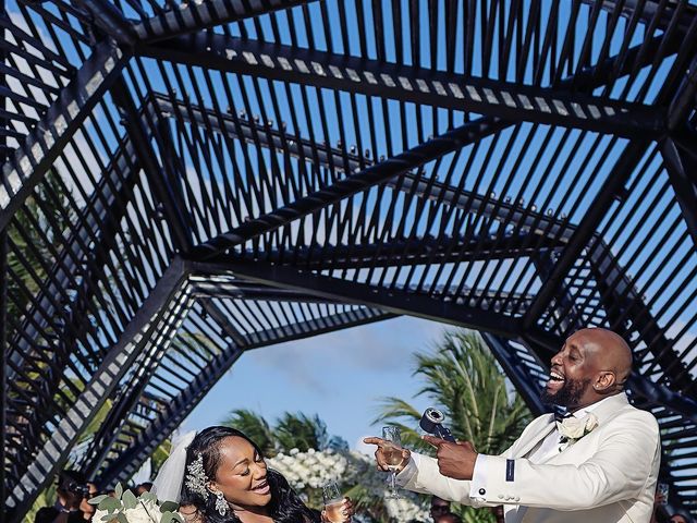 Willie and Jasmine's Wedding in Cancun, Mexico 34