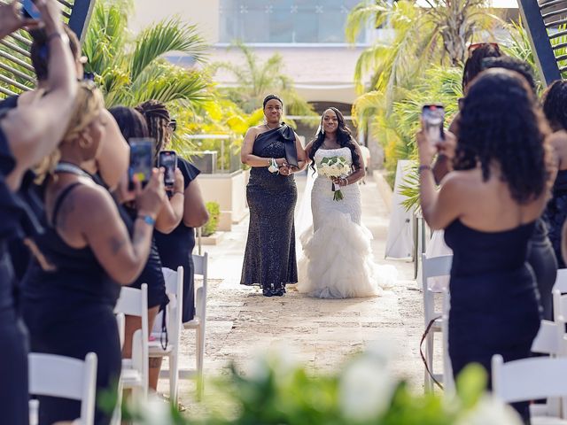 Willie and Jasmine's Wedding in Cancun, Mexico 41