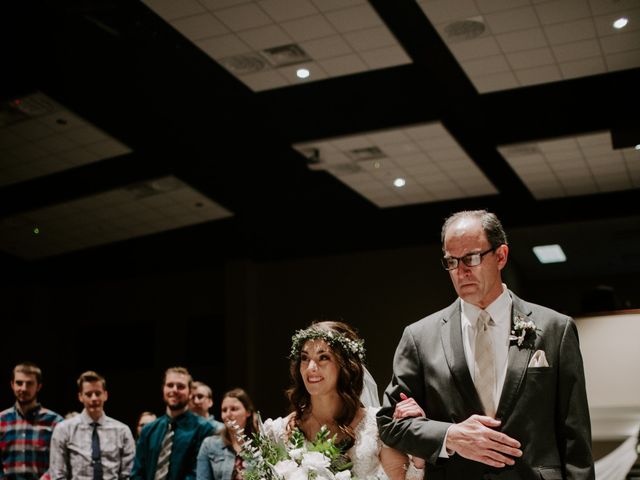 Mark and Leah&apos;s Wedding in Pella, Iowa 19