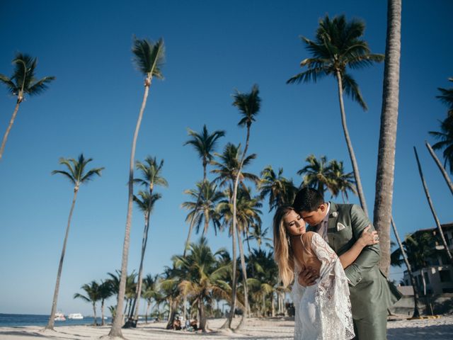 Andrew and Genevieve&apos;s Wedding in Bavaro, Dominican Republic 31