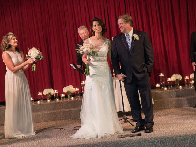 Craig and Jennifer&apos;s Wedding in Milwaukee, Wisconsin 21