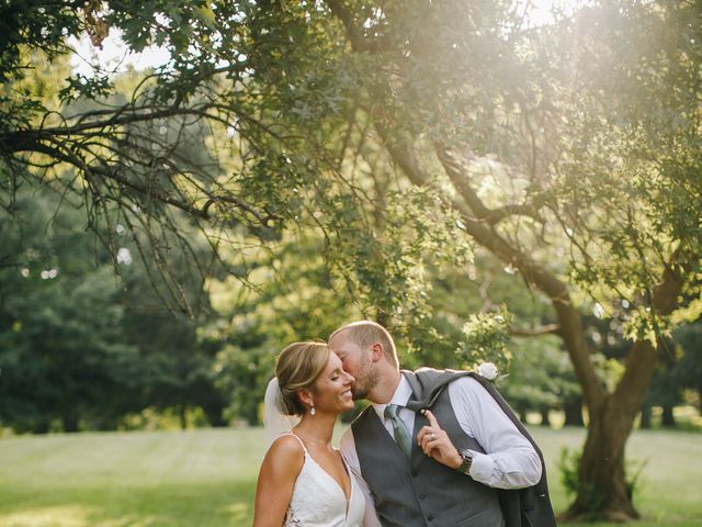 Michael and Jordan&apos;s Wedding in Kansas City, Missouri 34