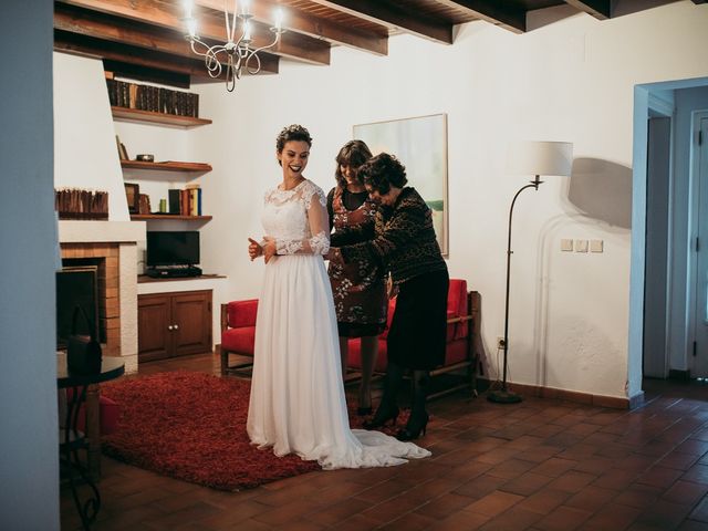 Marco and Sílvia&apos;s Wedding in Lisbon, Portugal 35