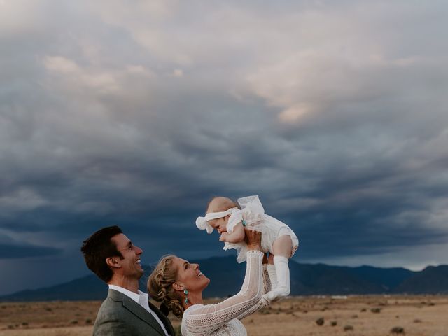 Tessa and Will&apos;s Wedding in Taos, New Mexico 10