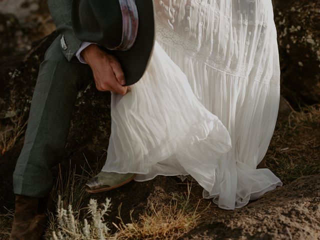 Tessa and Will&apos;s Wedding in Taos, New Mexico 60