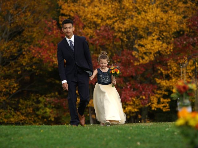 Max and Cassandra&apos;s Wedding in Newport, Vermont 17