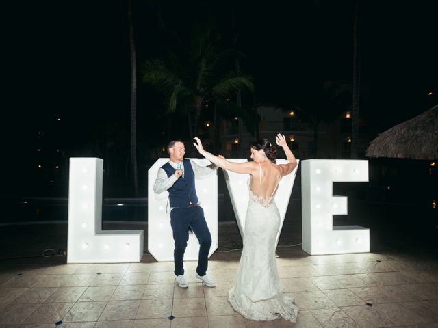 Schaun and Ashley&apos;s Wedding in Punta Cana, Dominican Republic 15