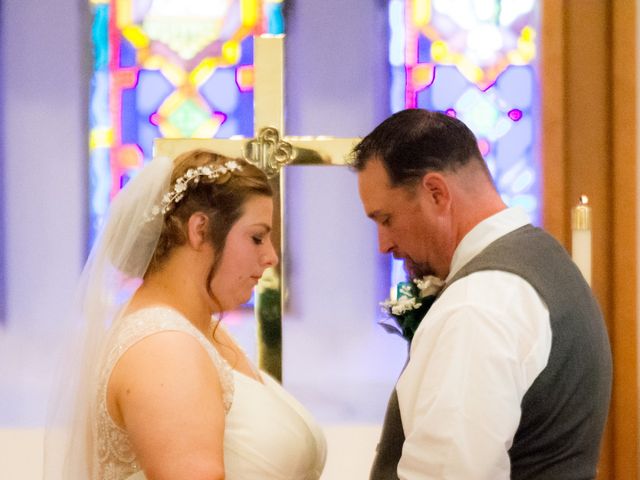 Jerrod and Ashley&apos;s Wedding in Lebanon, Missouri 6