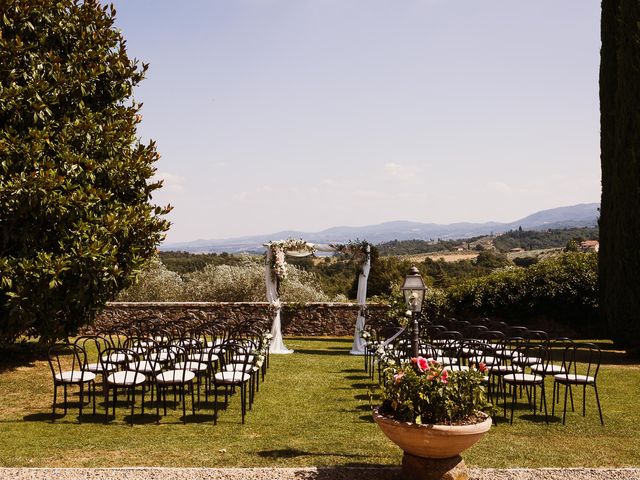 Mathias and Elenor&apos;s Wedding in Tuscany, Italy 49
