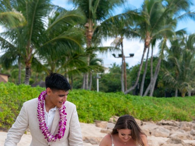 Thomas and Chellsie&apos;s Wedding in Honolulu, Hawaii 13
