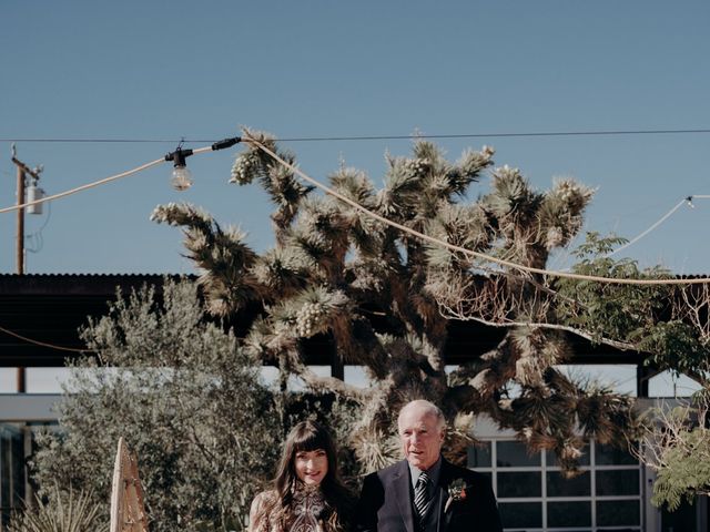 Jayson and Cassandra&apos;s Wedding in Joshua Tree, California 39