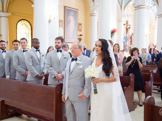 Daniel and Yomaira's Wedding in Ponce, Puerto Rico 9