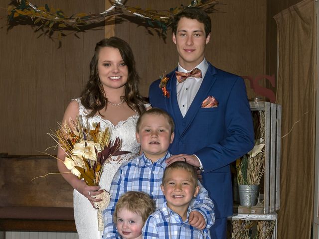 Samuel and Taylor&apos;s Wedding in Recluse, Wyoming 17