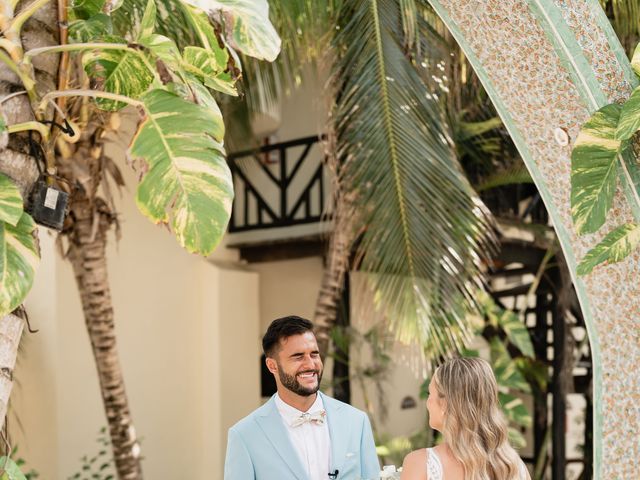 Afonso and Katelyn&apos;s Wedding in Cancun, Mexico 44