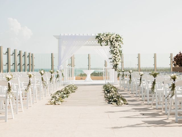 Afonso and Katelyn&apos;s Wedding in Cancun, Mexico 52