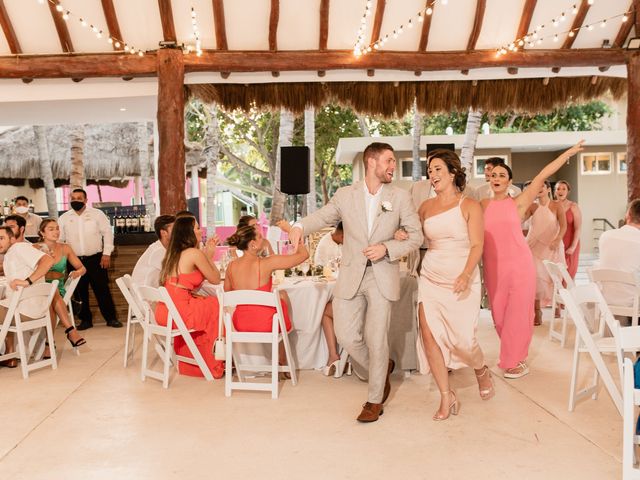 Afonso and Katelyn&apos;s Wedding in Cancun, Mexico 96