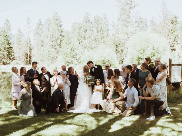 Noah and Olivia&apos;s Wedding in Bend, Oregon 16