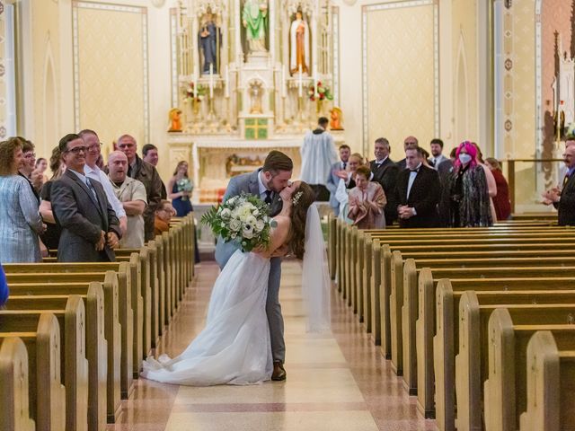 Taylor and Jordan&apos;s Wedding in Green Bay, Wisconsin 8