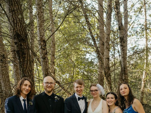 Tyler and Sam&apos;s Wedding in Spokane, Washington 28
