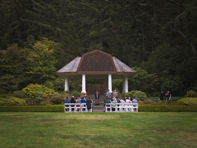 Jaqueline and Mark&apos;s Wedding in Coos Bay, Oregon 32