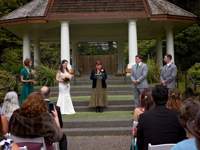 Jaqueline and Mark&apos;s Wedding in Coos Bay, Oregon 35