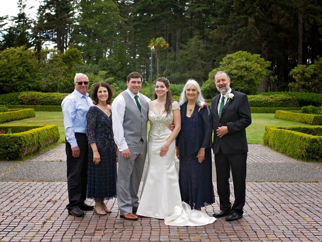 Jaqueline and Mark&apos;s Wedding in Coos Bay, Oregon 53