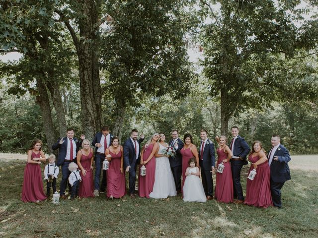 Dustin and Madison&apos;s Wedding in Blaine, Tennessee 12