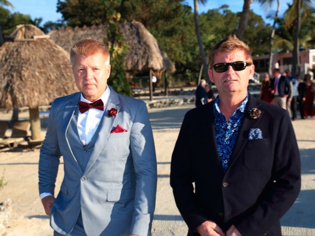 Jens and Jenalyn&apos;s Wedding in Key Largo, Florida 10