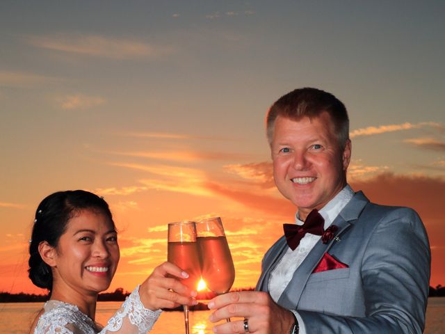Jens and Jenalyn&apos;s Wedding in Key Largo, Florida 24