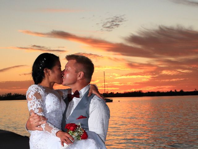 Jens and Jenalyn&apos;s Wedding in Key Largo, Florida 27