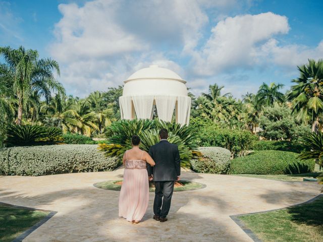 Ross and Caitlin&apos;s Wedding in Bavaro, Dominican Republic 28