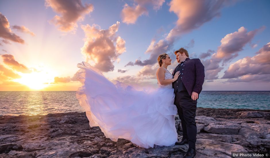 Lindsey and Phil's Wedding in Cozumel, Mexico