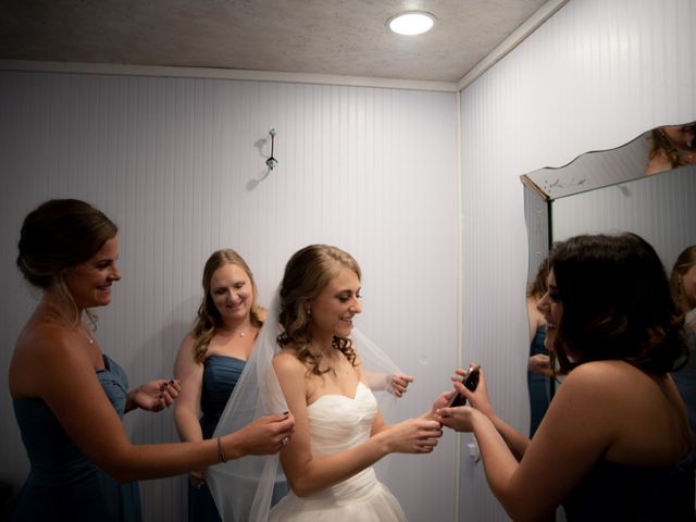 Megan and Jamie&apos;s Wedding in Poynette, Wisconsin 20