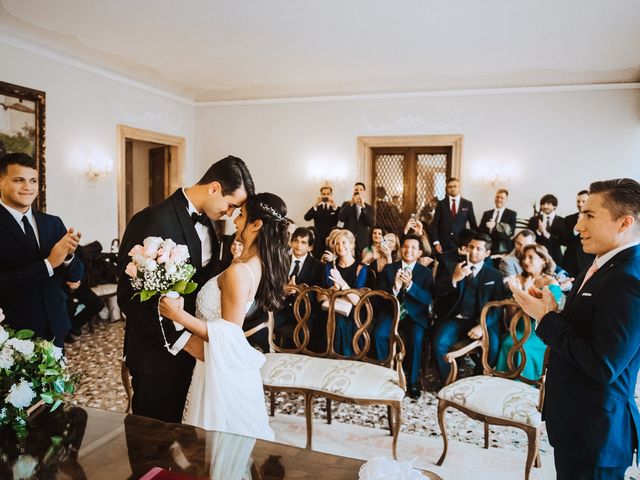 Yesenia and Alessio&apos;s Wedding in Venice, Italy 30
