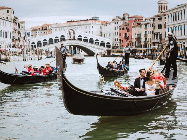 Yesenia and Alessio&apos;s Wedding in Venice, Italy 39