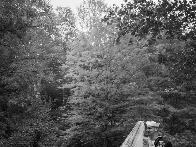 Darron Perry and Becky Capps's Wedding in Ithaca, New York 25