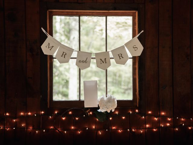 Darron Perry and Becky Capps's Wedding in Ithaca, New York 42
