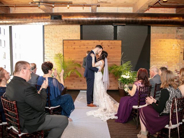Shaun and Mallory&apos;s Wedding in Minneapolis, Minnesota 14