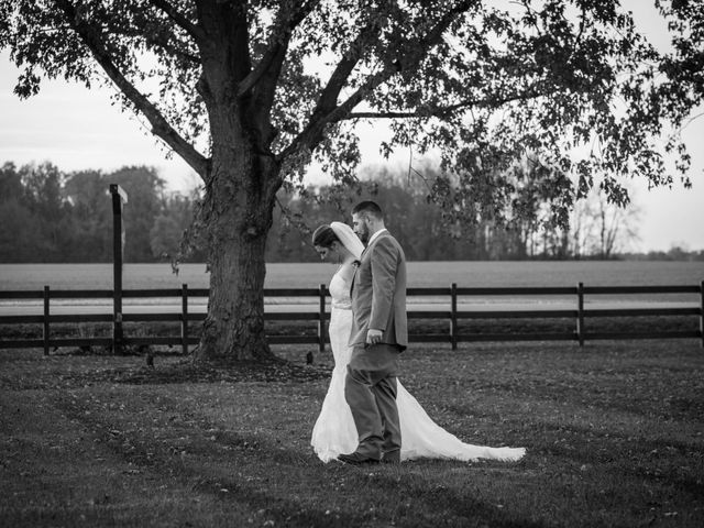 Cody and Amber&apos;s Wedding in Piqua, Ohio 11